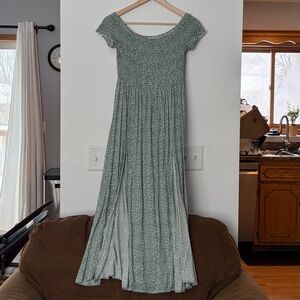 Women’s Green Floral Maxi Dress